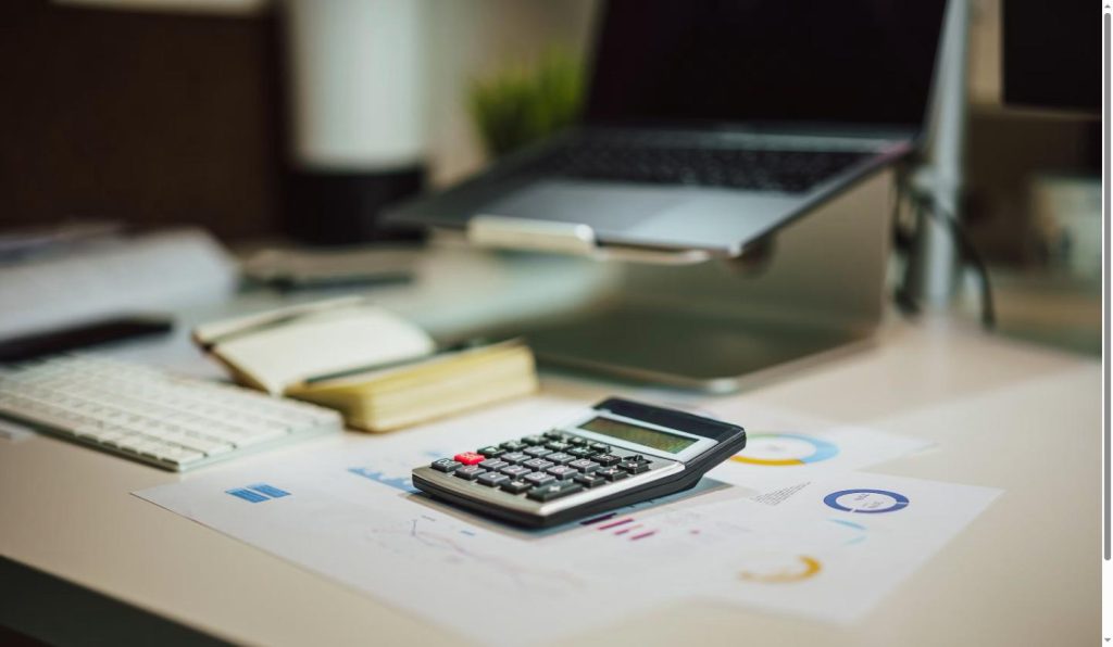 Organización de facturas y tesorería para pequeñas empresas