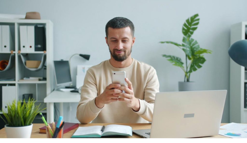 Registro de jornada laboral desde dispositivo móvil o PC